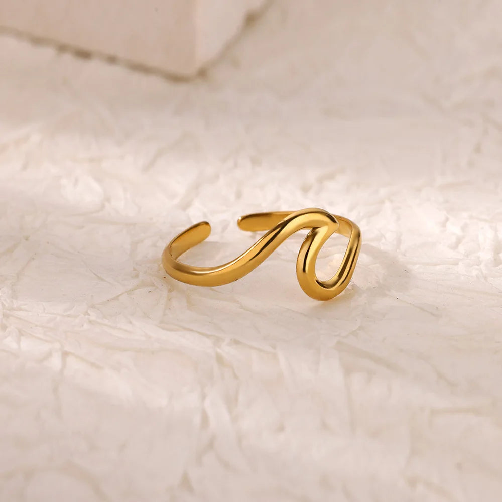The Sculpted trio (3 rings)